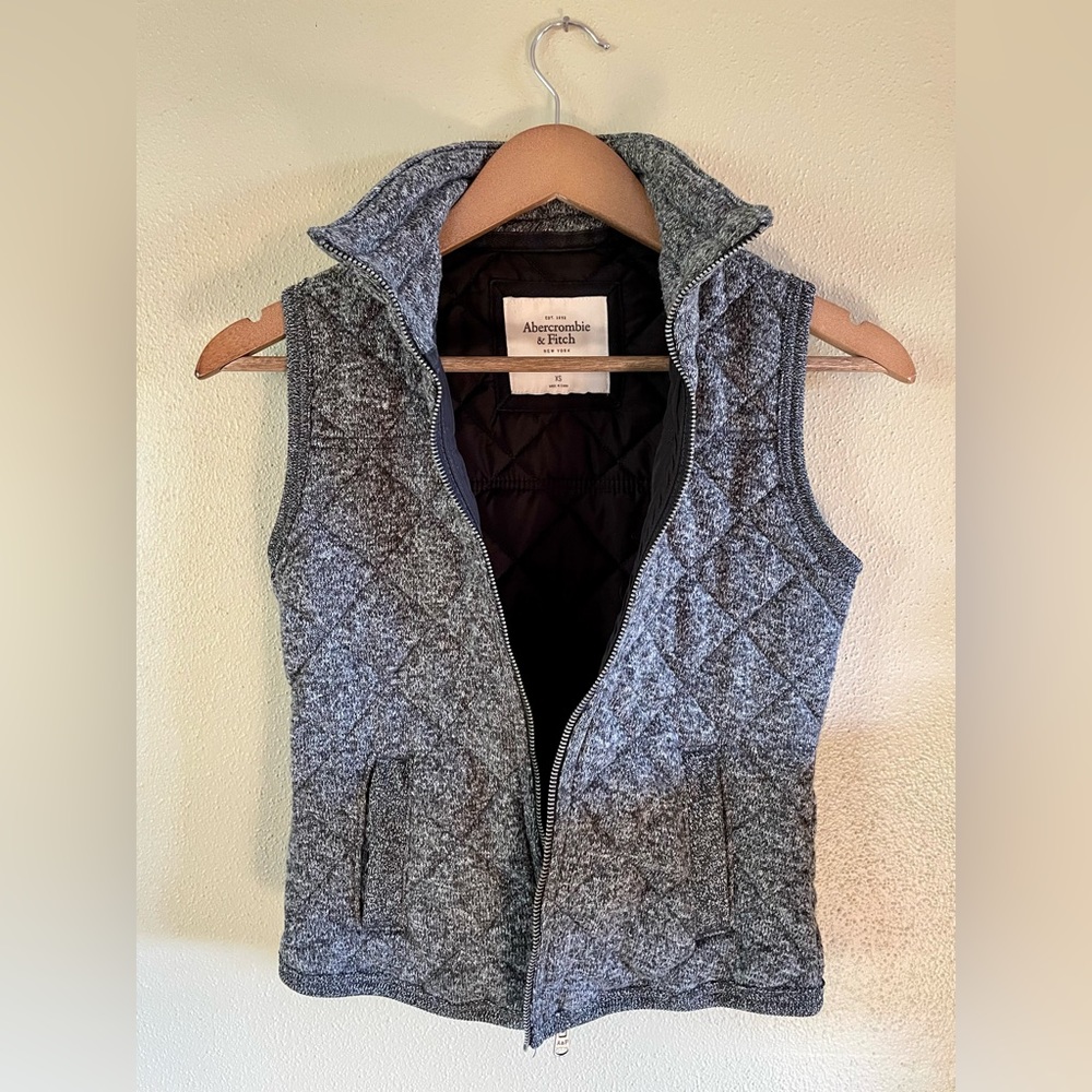 Abercrombie and Fitch Woman’s Vest. Extra Small